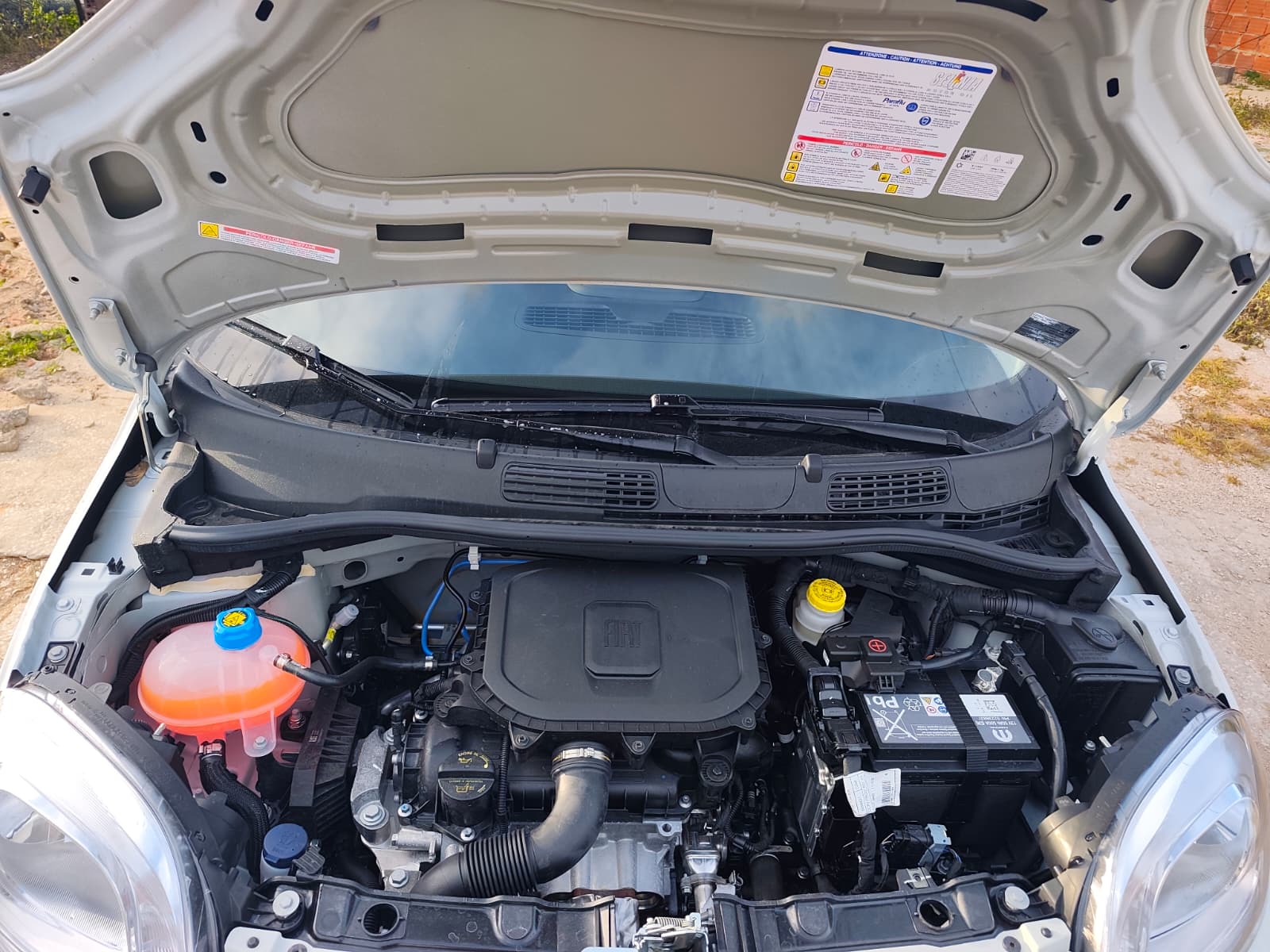 Fiat Panda 1.0 Hybrid Pandina