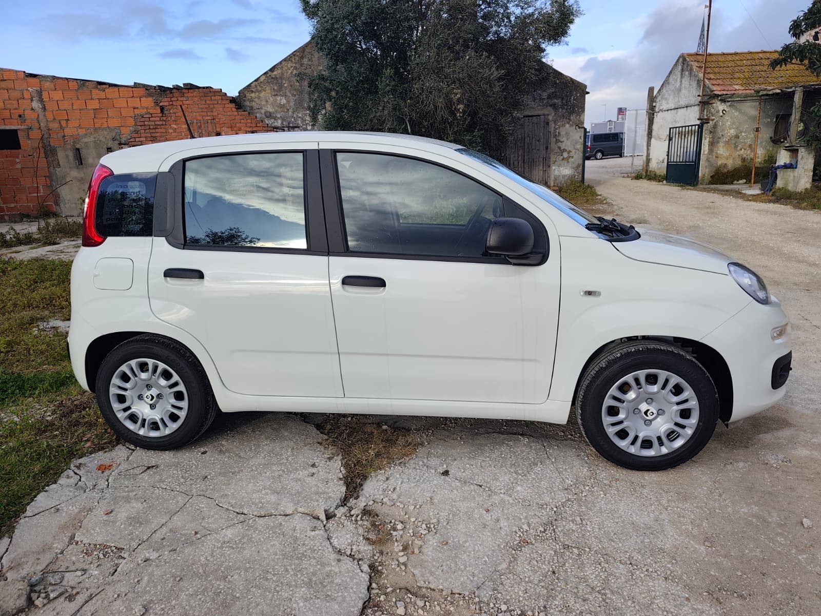 Fiat Panda 1.0 Hybrid Pandina