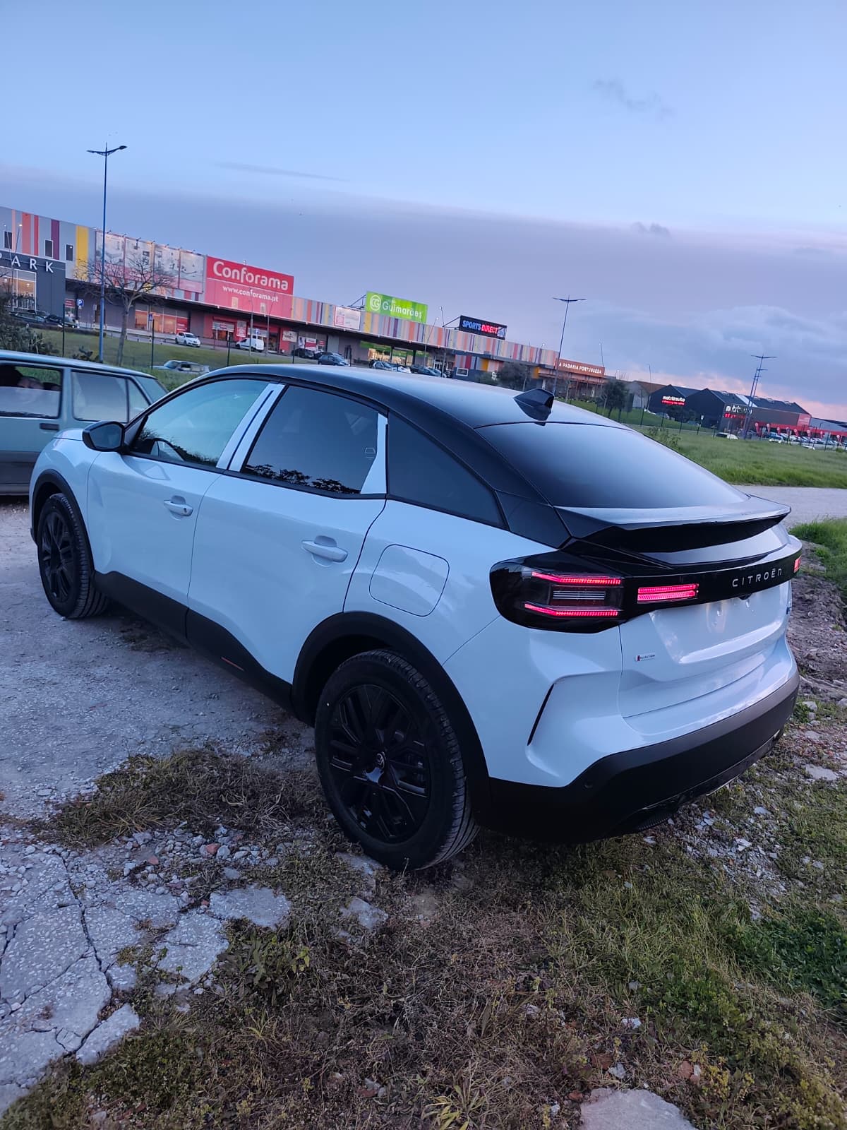 Citroën ë‑C4 100% Elétrico – Autonomia 420 km – Novo