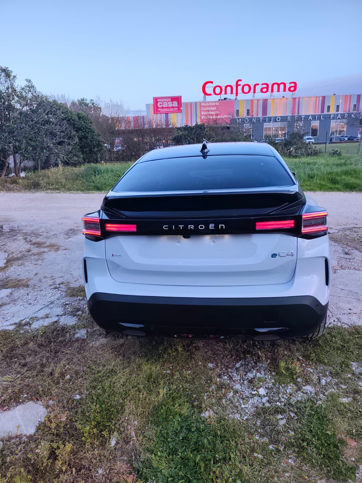 Citroën ë‑C4 100% Elétrico – Autonomia 420 km – Novo