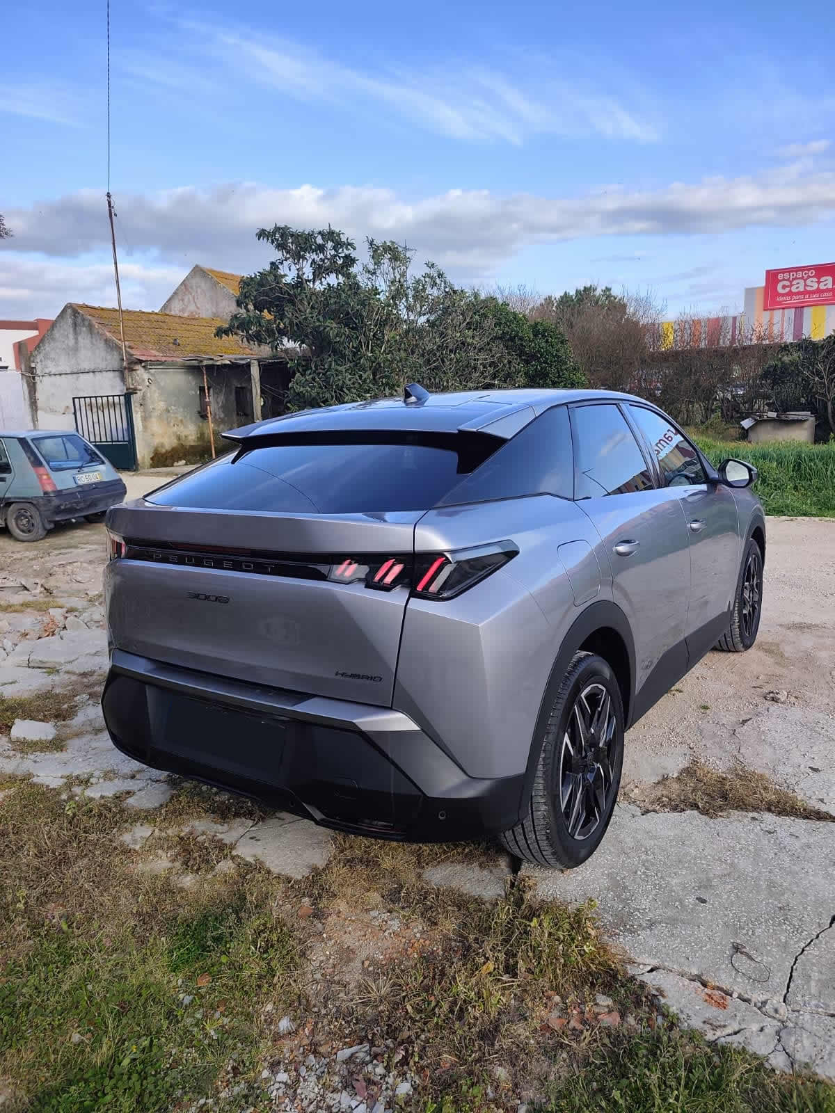 Peugeot 3008 Hybrid 2025 – Como Novo