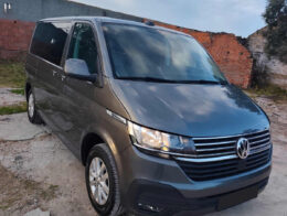 Volkswagen Caravelle 2.0 TDI Comfortline DSG – 9 Lugares