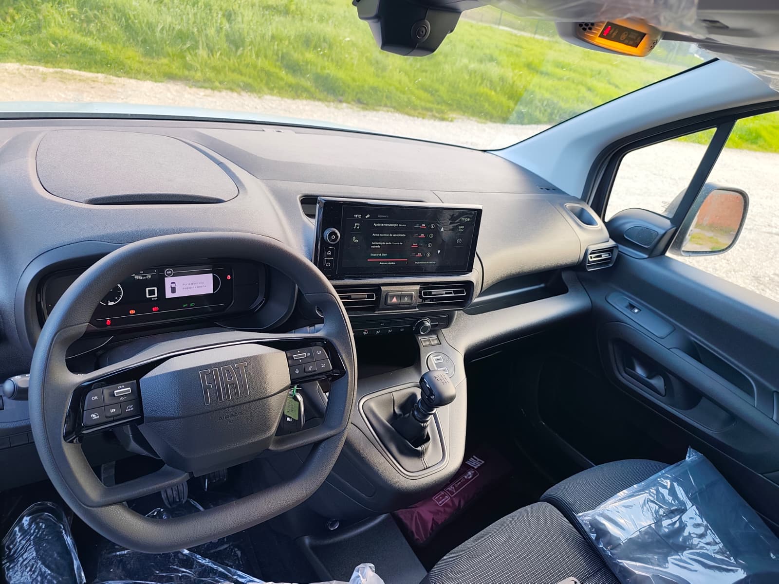 Fiat Doblò 2026 – NOVO (0 km) – 1.5 BlueHDi – 3 Lugares