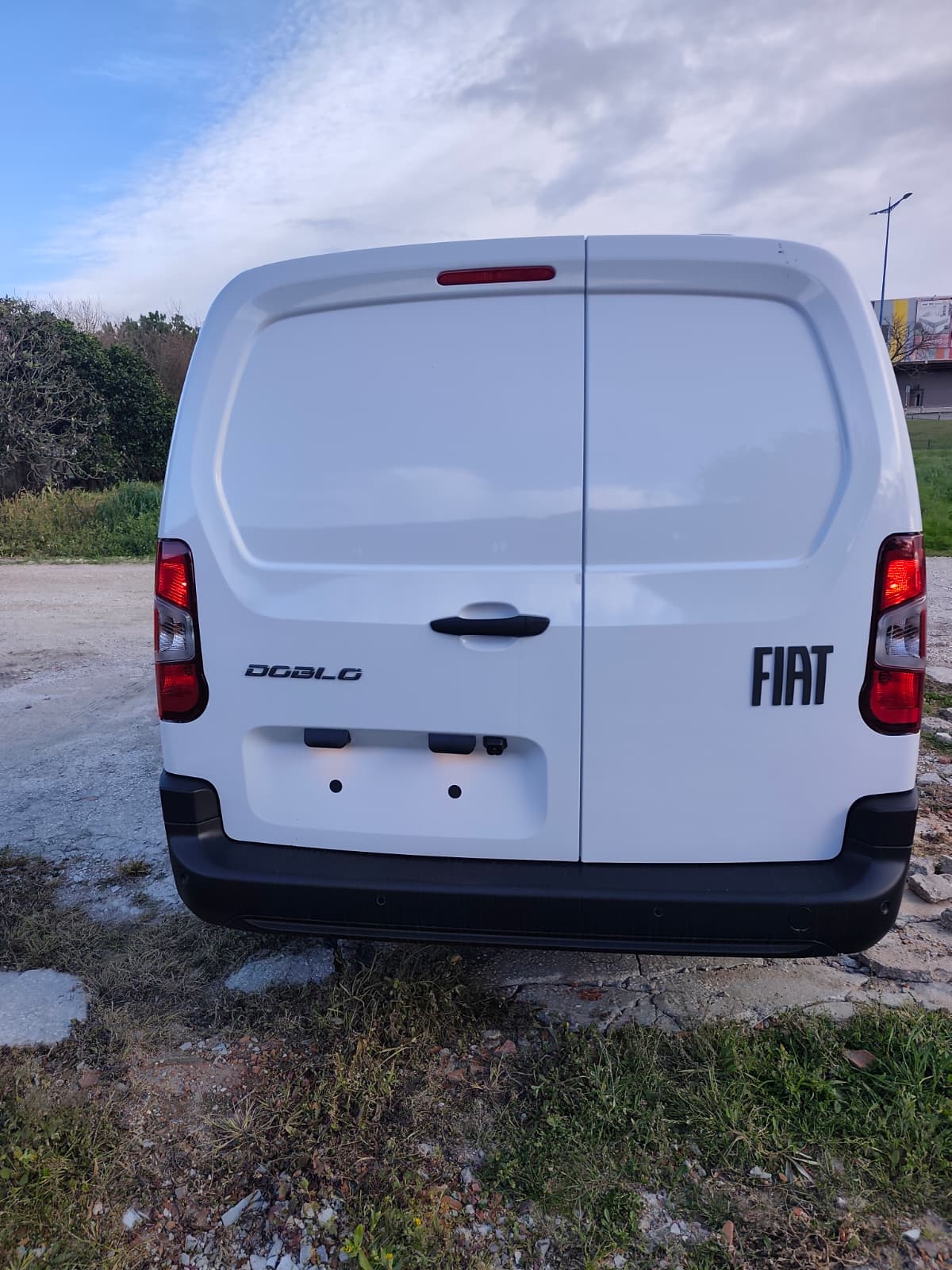Fiat Doblò 2026 – NOVO (0 km) – 1.5 BlueHDi – 3 Lugares