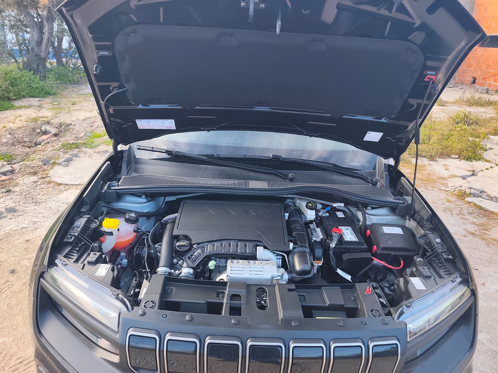 Jeep Avenger 1.2 GSE T3 Altitude – NOVO (0 km)