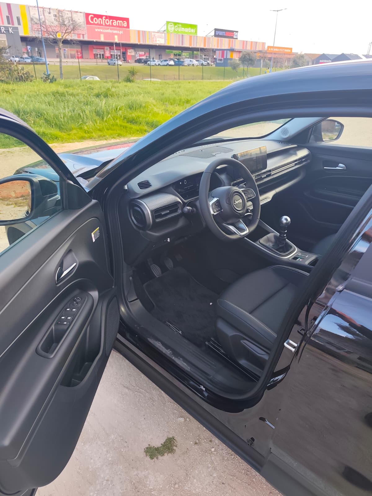 Jeep Avenger 1.2 GSE T3 Altitude – NOVO (0 km)