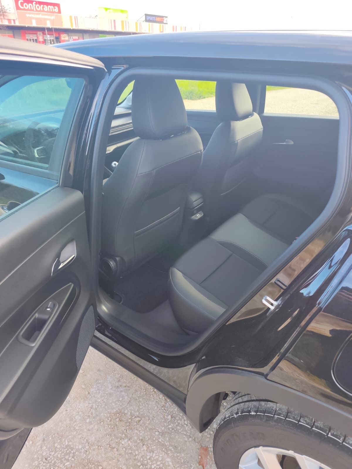 Jeep Avenger 1.2 GSE T3 Altitude – NOVO (0 km)